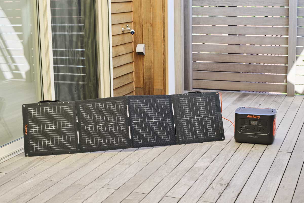 Jackery【Jackery Solar Generator 1000 Plus 100 Mini】両面発電ソーラーパネルと容量1,264Whポータブル電源のセット