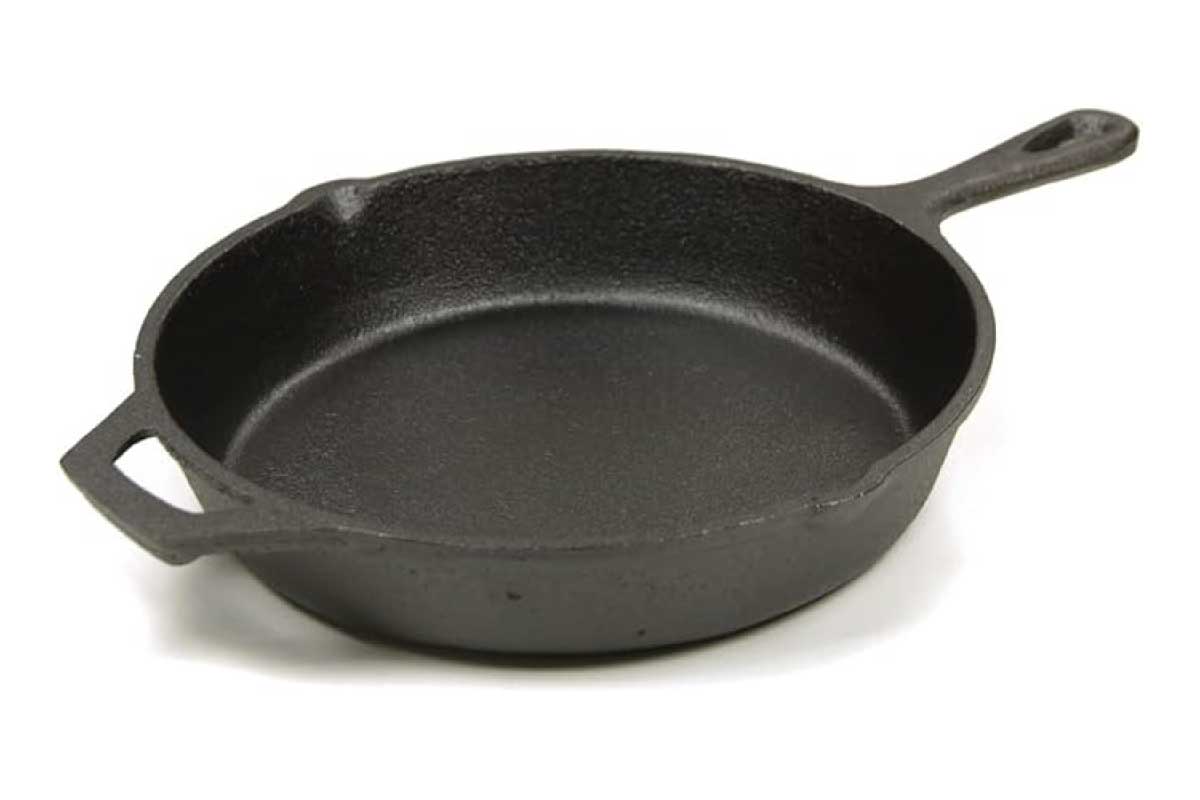POLER CAST IRON SKILLET