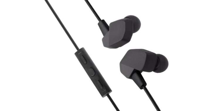 【final VR3000 for Gaming】定位性能に優れ、FPS・VR・ホラーゲームなどで音の方向性を正確に把握できることを重視した有線ゲーミングイヤホンがAmazonにて16%OFFの7,580円