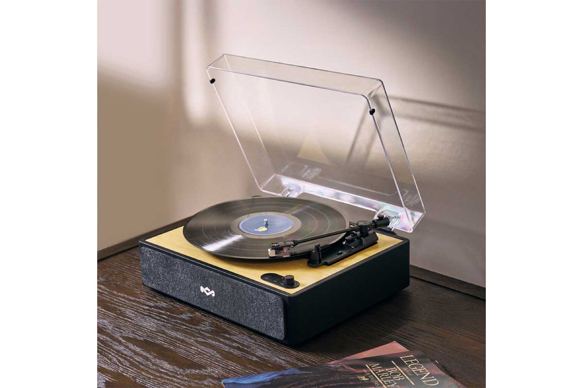 House of Marley【Rise Up Bluetooth Turntable】アナログレコードの温かみと現代のワイヤレス再生を1台で楽しめる、スピーカー内蔵 × 双方向Bluetooth × サステナブル素材を融合したオールインワンターンテーブル