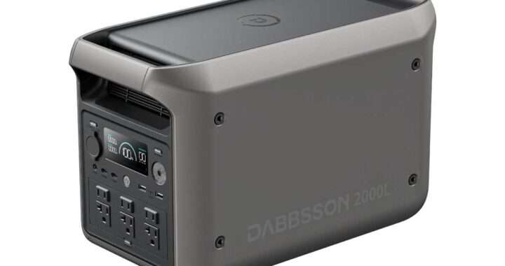 【Dabbsson 2000L】2048Whの大容量・定格2200W/瞬間4400Wの高出力・P‑Boost 3300W対応・半固体リン酸鉄リチウム電池採用・最軽量級18.6kg・最短1.5時間で80％急速充電・EPS・最大12ポート出力・アプリ対応・5年保証を備えた、2000Whクラスの中でも特に軽量・高性能なポータブル電源がAmazonにて86,998円