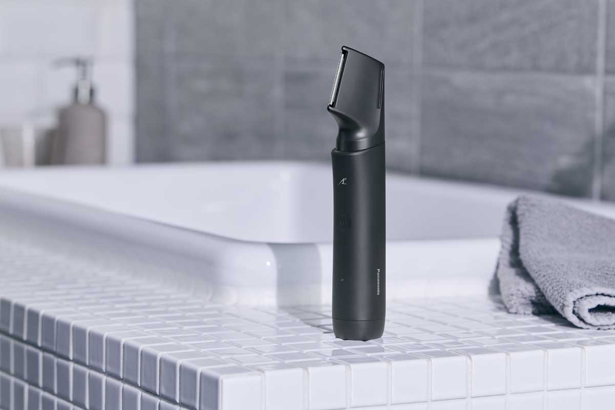 パナソニック【ER-GK9A】【ER-GK8A】新I字フォルムと安全カット構造を採用し、全身の体毛を肌にやさしく、思い通りに整えられるボディトリマー