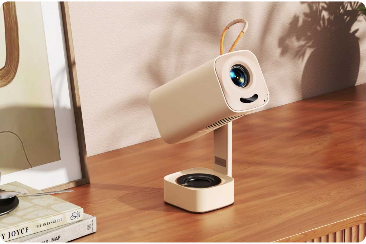 Yaber【T1 Pro】手のひらサイズの円柱デザインと180度回転ジンバル構造を備えたフルHD対応ポータブルプロジェクター