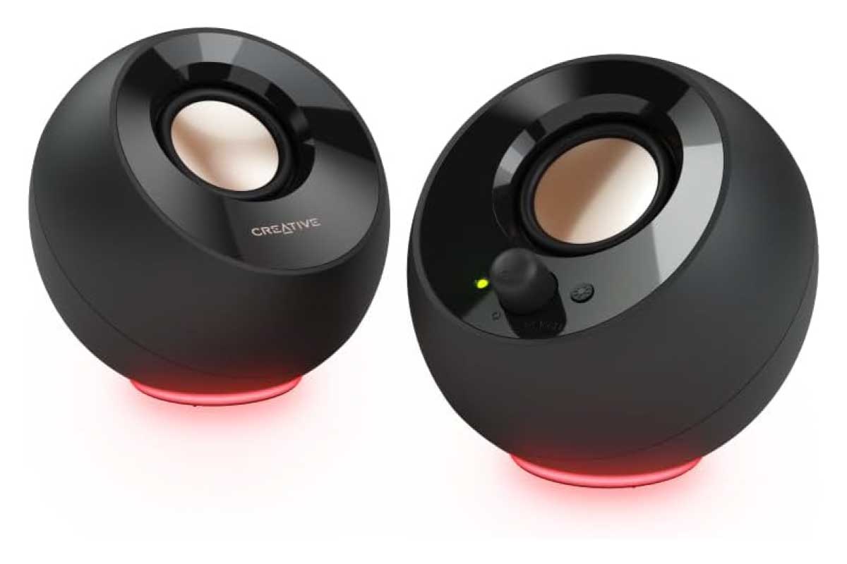 Creative Pebble SE