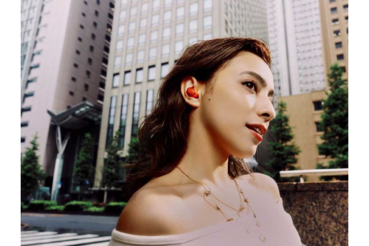 JBL【Live Buds 4】【Live Beam 4】進化したTrue Adaptive Noise Cancelling 2.0とハイレゾ対応10mmドライバー、そして大型化したスマート充電ケースを備えた完全ワイヤレスイヤホン